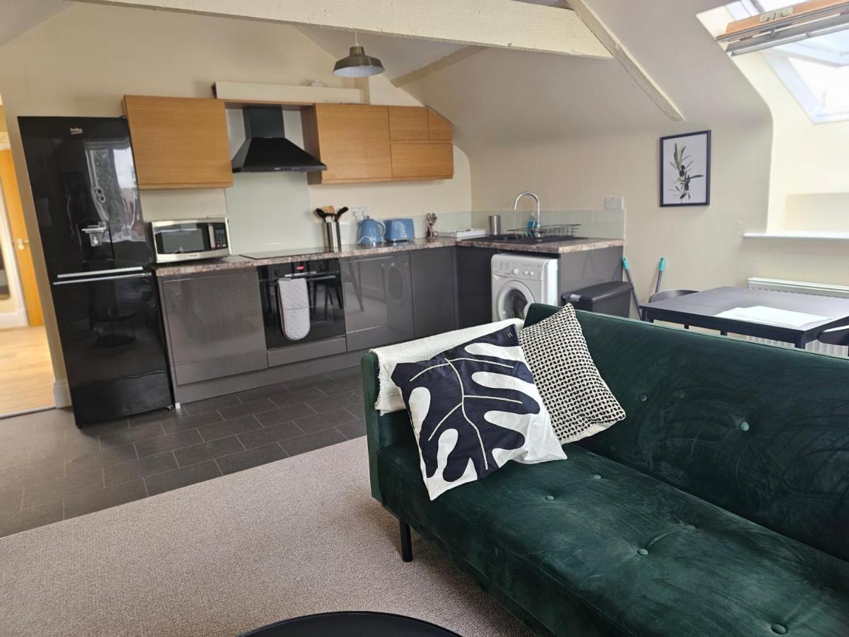 Апартаменты Charming 1-Bed Loft In Caerleon Ньюпорт Экстерьер фото